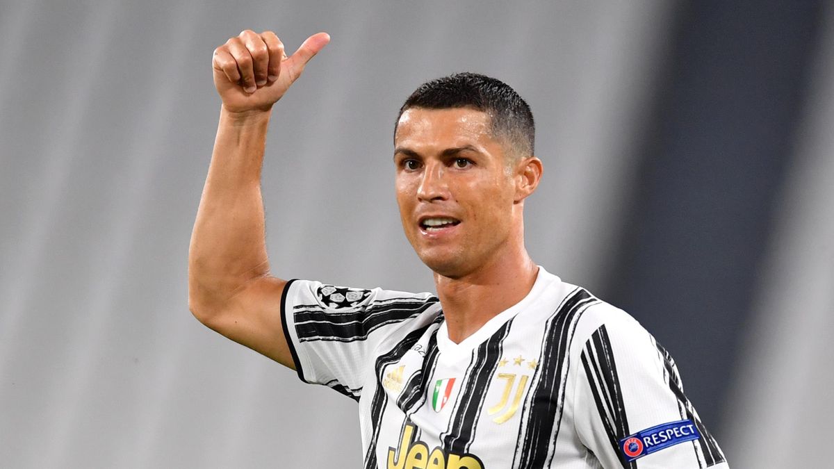 Cristiano Ronaldo – Tuổi 35 vẫn chạy tốt trong năm Covid