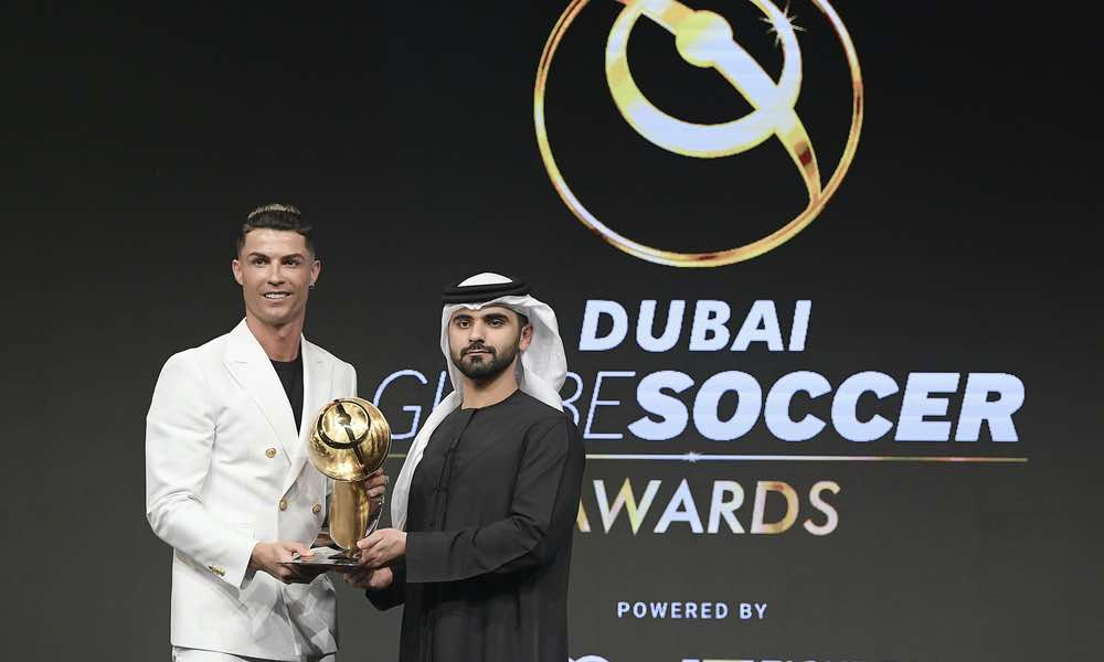 Cristiano Ronaldo giành chiến thắng Globe Soccer Awards